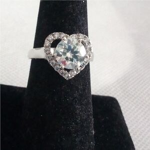 Heart Shaped Empire Set 2 Carat Moissanite Diamond Ring Size 6.5 925 SS